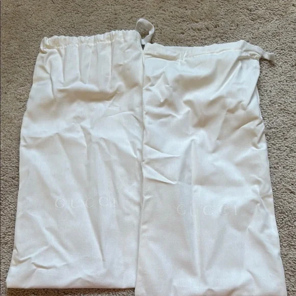 Gucci Interlocking G Slide Sandals - Picture 3 of 4